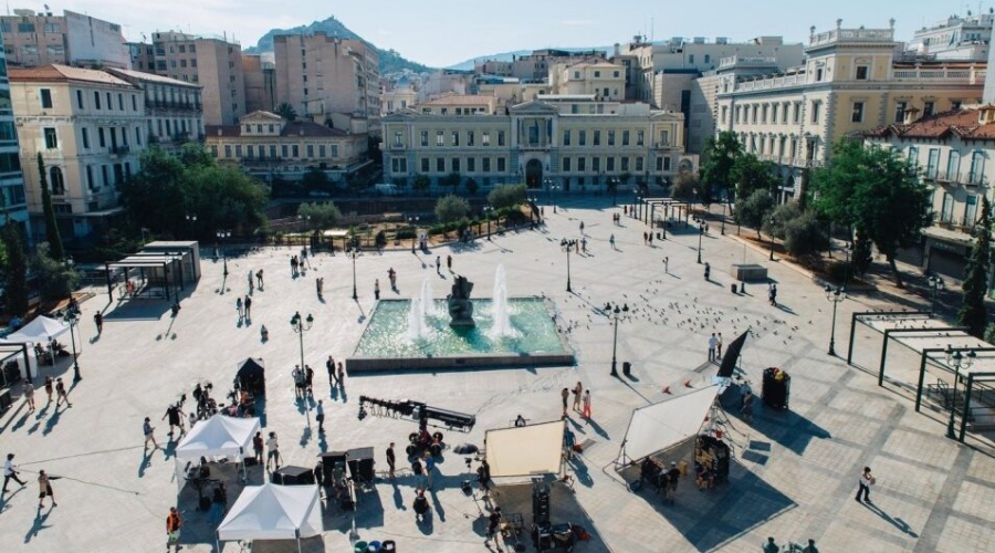 «Greek Salad»: Η Αθήνα μετατρέπεται σε ένα τεράστιο τηλεοπτικό σκηνικό